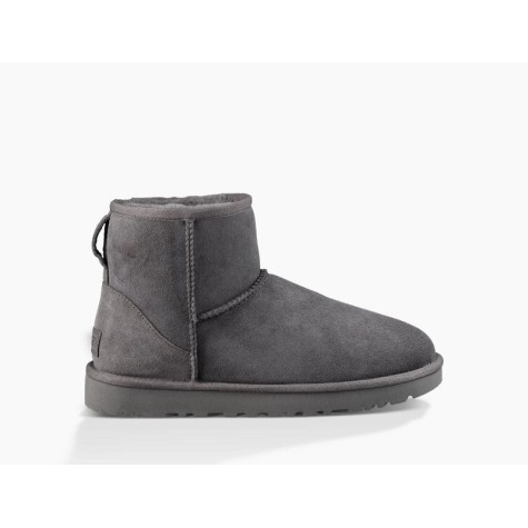UGG CLASSIC MINI II STIVALI