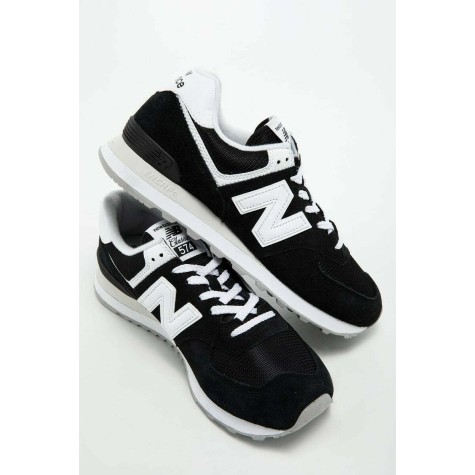 NEW BALANCE 574 FQ2