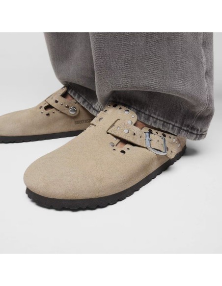 BIRKENSTOCK BOSTON RIVET TAUPE UNISEX